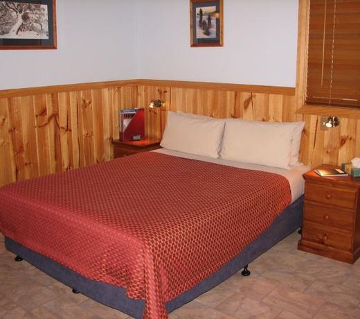 Derwent Bridge Chalets & Studios