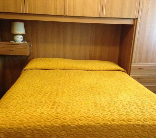 ARICCIA ROOMS
