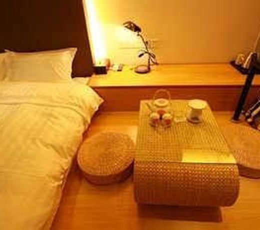 Yueyaju Hotel