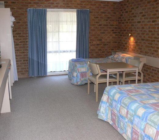 Settlement Motor Inn