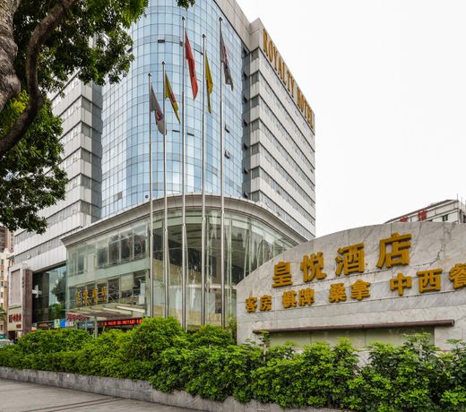 Royalty hotel