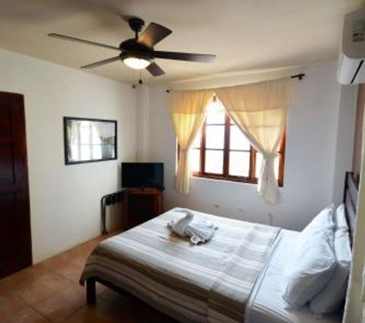 Casa Bahia Hotel