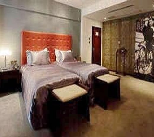 Smile  Hotel