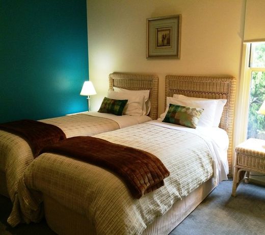 Lakeside Spa Studio Daylesford