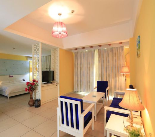 SANYA LILAI HOLIDAY