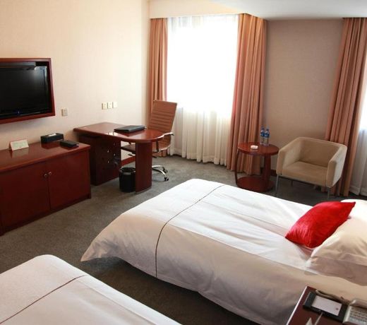New Gloria Garden Plaza Hotel