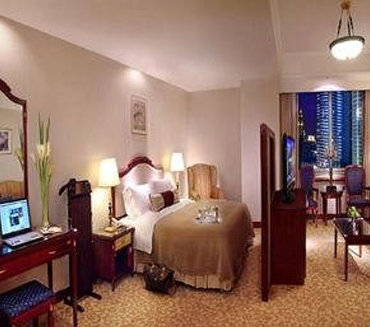 Ramada Plaza Tianlu Hotel