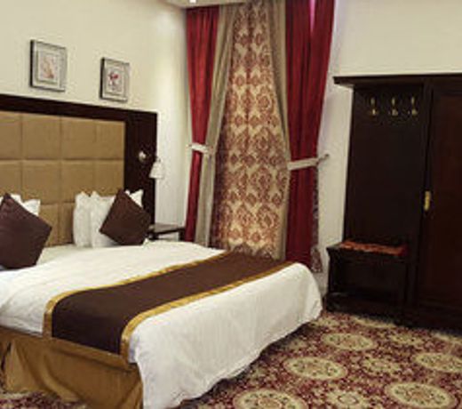 Julanar Alsharq Suites