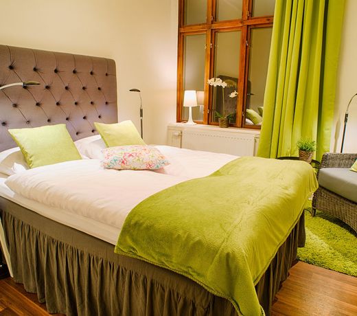 H5 Hotel