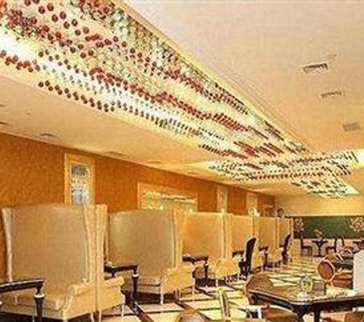 Golden Ocean-Star Hotel
