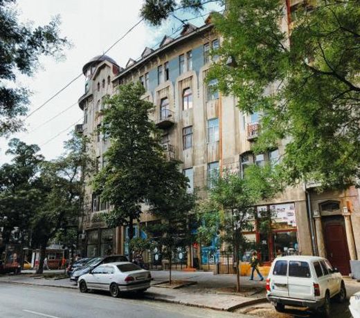 Poet Art Hotel