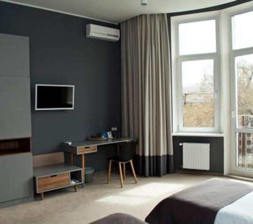 Poet Art Hotel