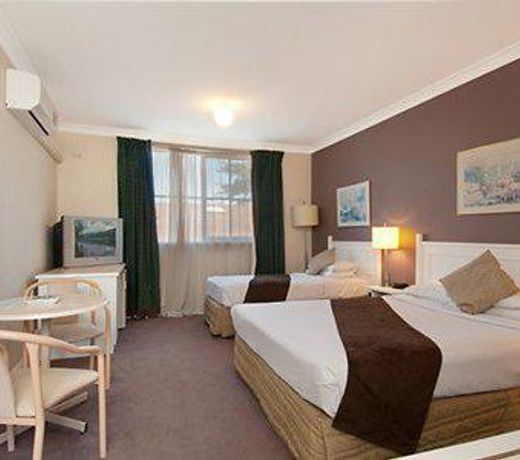 Comfort Hotel Dandenong