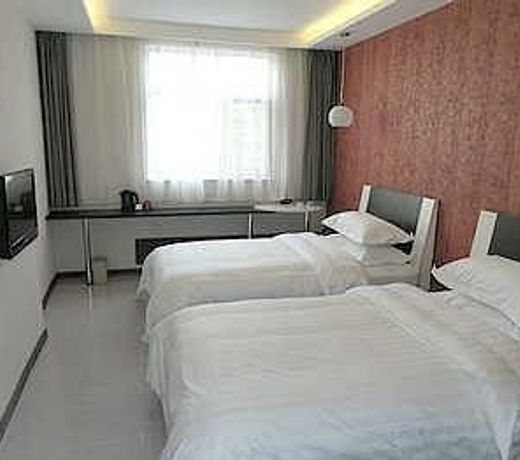 Fairyland Hotel Dongfeng Plaza