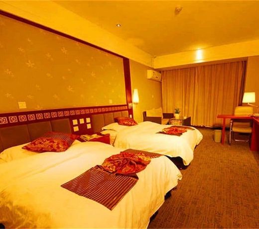 Golden Spring Hotel Lijiang