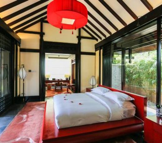 Banyan Tree Lijiang