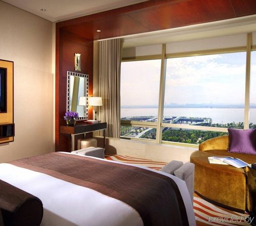 InterContinental Hangzhou, an IHG Hotel