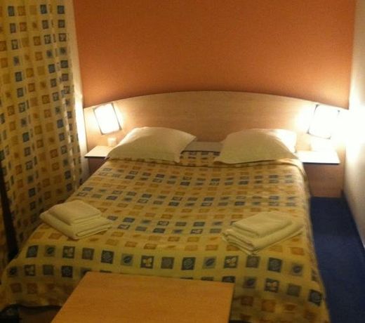 Cesar Hotel