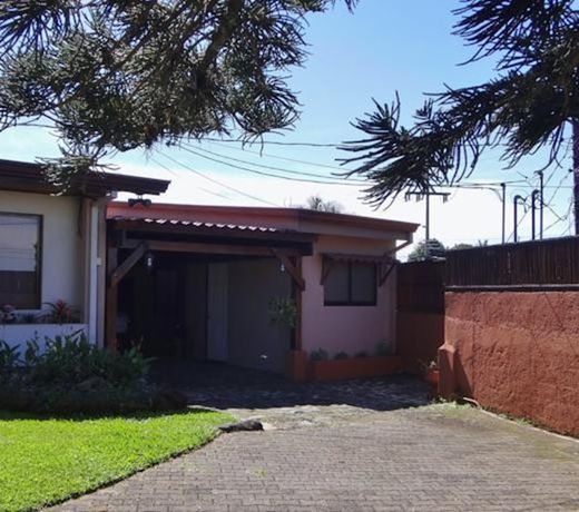 CASA EUKARIA