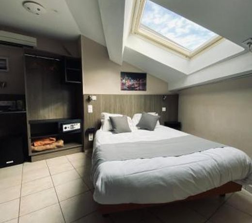 Le Strasbourg Hotel