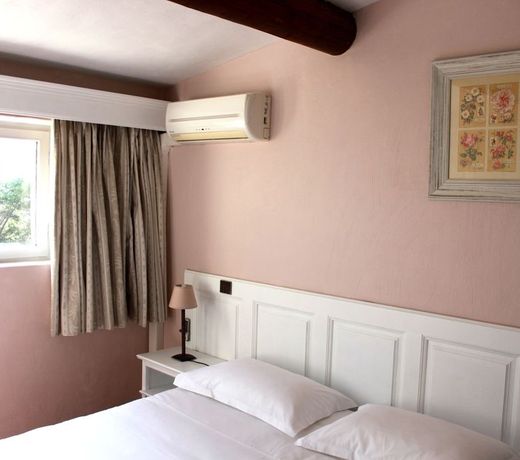 Hotel Mas De Cure Bourse