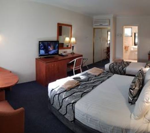 Amber Court Motor Inn