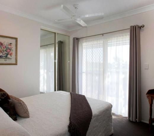 MT COOLUM RETREAT ??A & BREAKFAST??