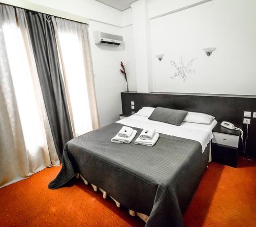 Galanopoulos Hotel