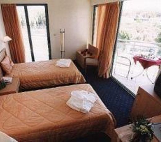 Prime Isthmus Hotel