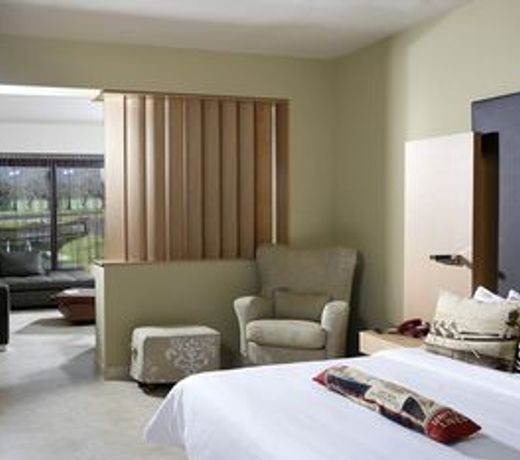 Elite City Resort
