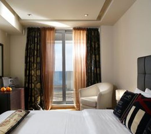 Elite City Resort