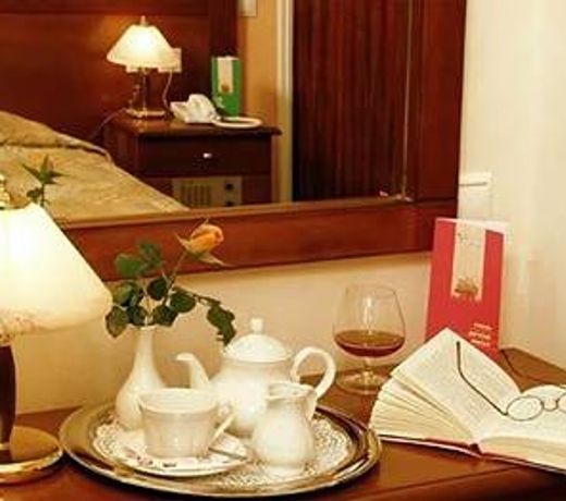 Diana Hotel