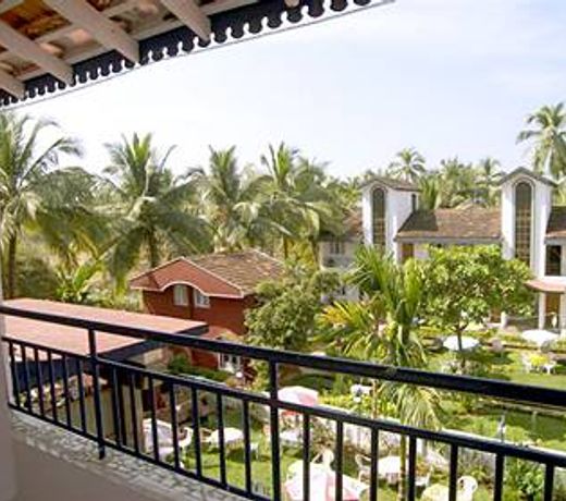 Peravel Beach Holiday Home