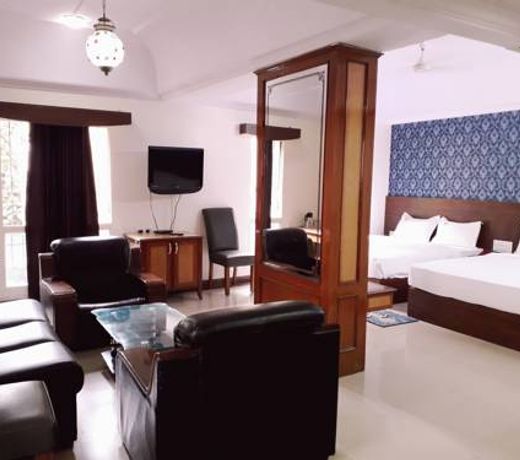 Hotel Chetan International