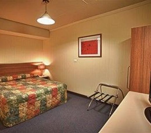 Opal Inn Hotel, Motel, Caravan Park