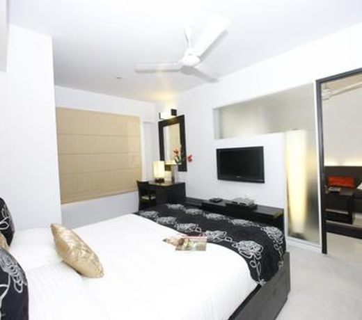 AR Suites Fontana Bay
