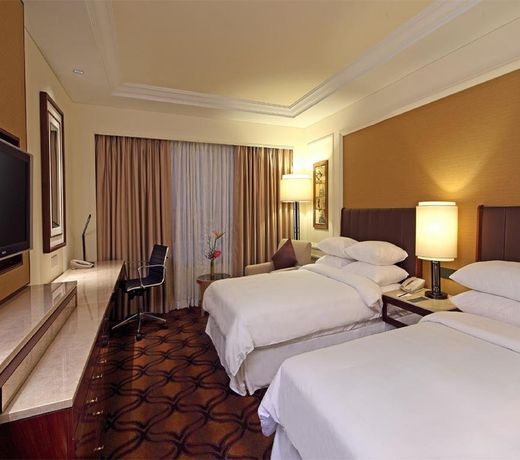 Sheraton Grand Pune Bund Garden Hotel
