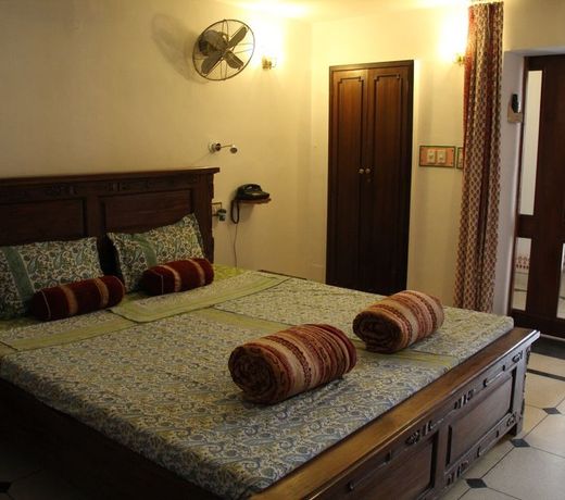 Jaipur Inn