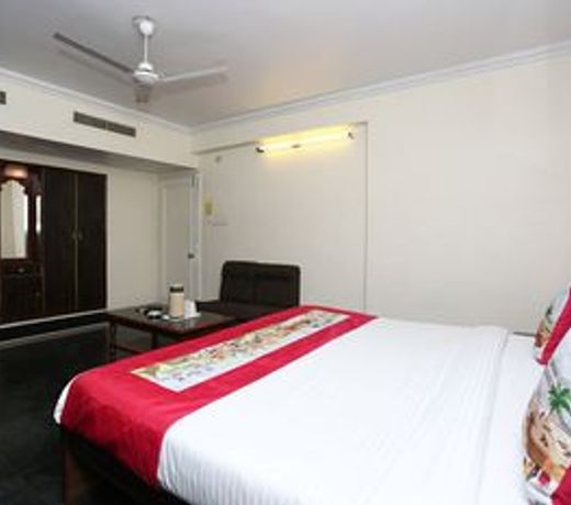OYO 1298 Hotel Kohinoor