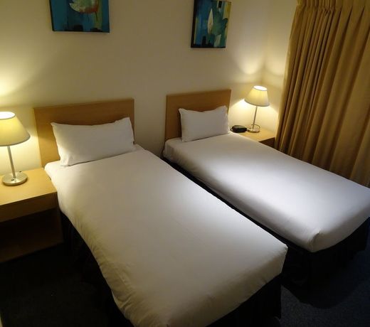 Aqualuna Beach Resort