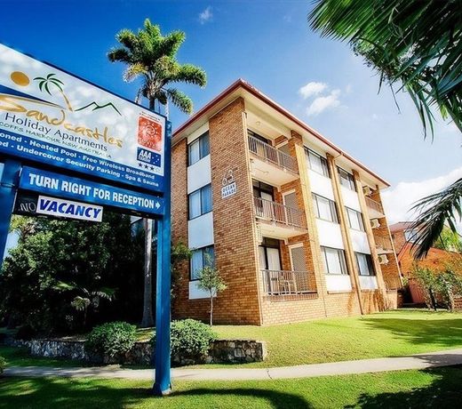 NearBy Hotel