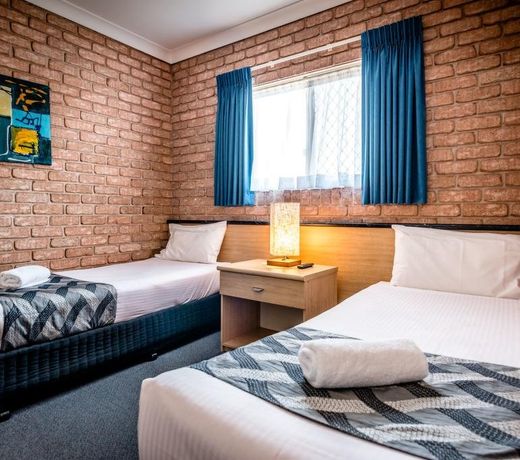 Park Beach Resort Motel