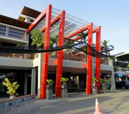 Seminyak Square Hotel