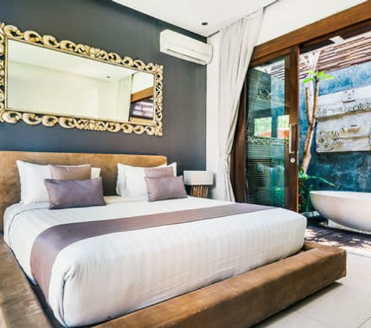 Seminyak Paradiso Hotel