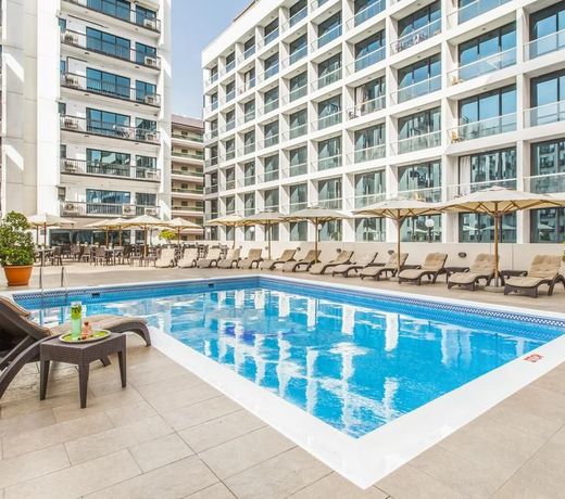 Golden Sands Hotel Apartments