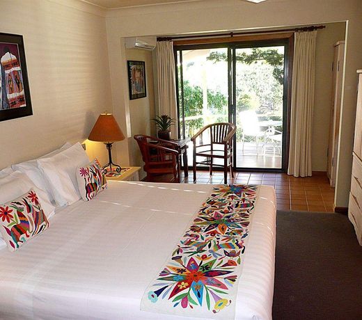 Sensom Luxury Boutique Bed and Breakfast