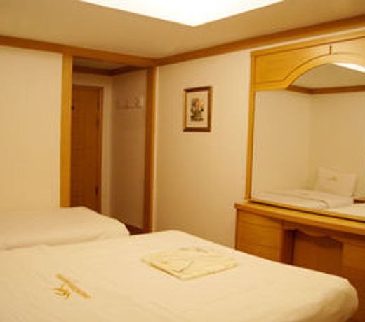 Princess Hotel