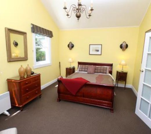 Mirkwood Forest Self-contained Spa Cottages