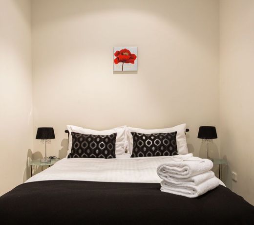 ABC ACCOMMODATION   QUEEN STREET