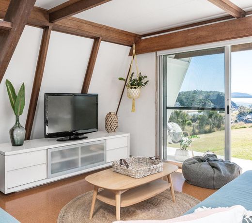A PERFECT STAY - A Frame
